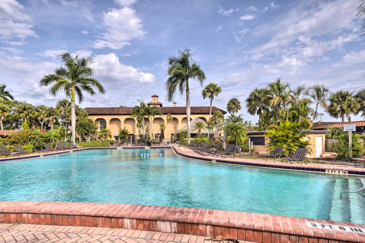 Naples Studio With Screened Patio And Resort Amenities Exterior photo